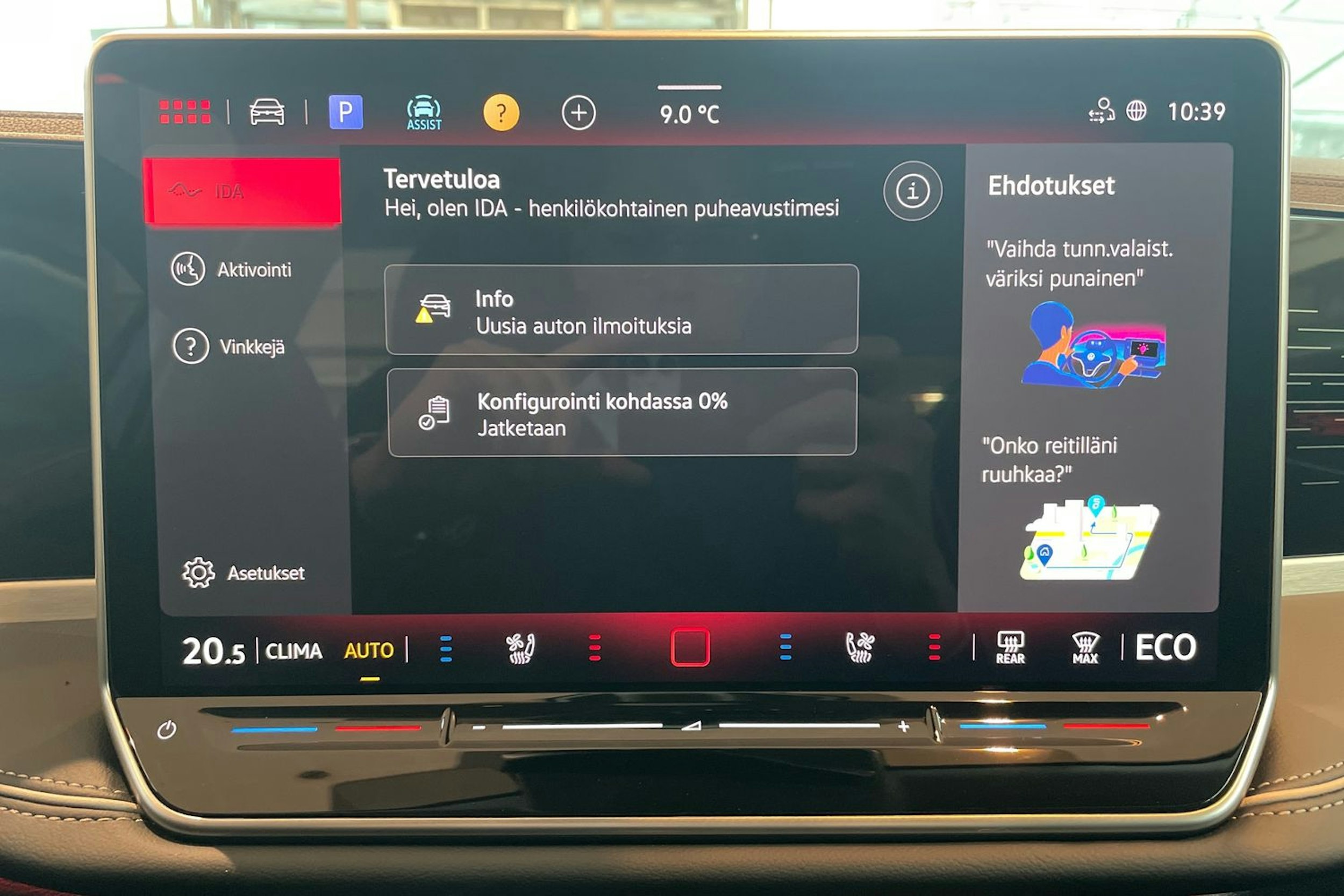 harmaa Volkswagen Passat 2026 kuva 19.