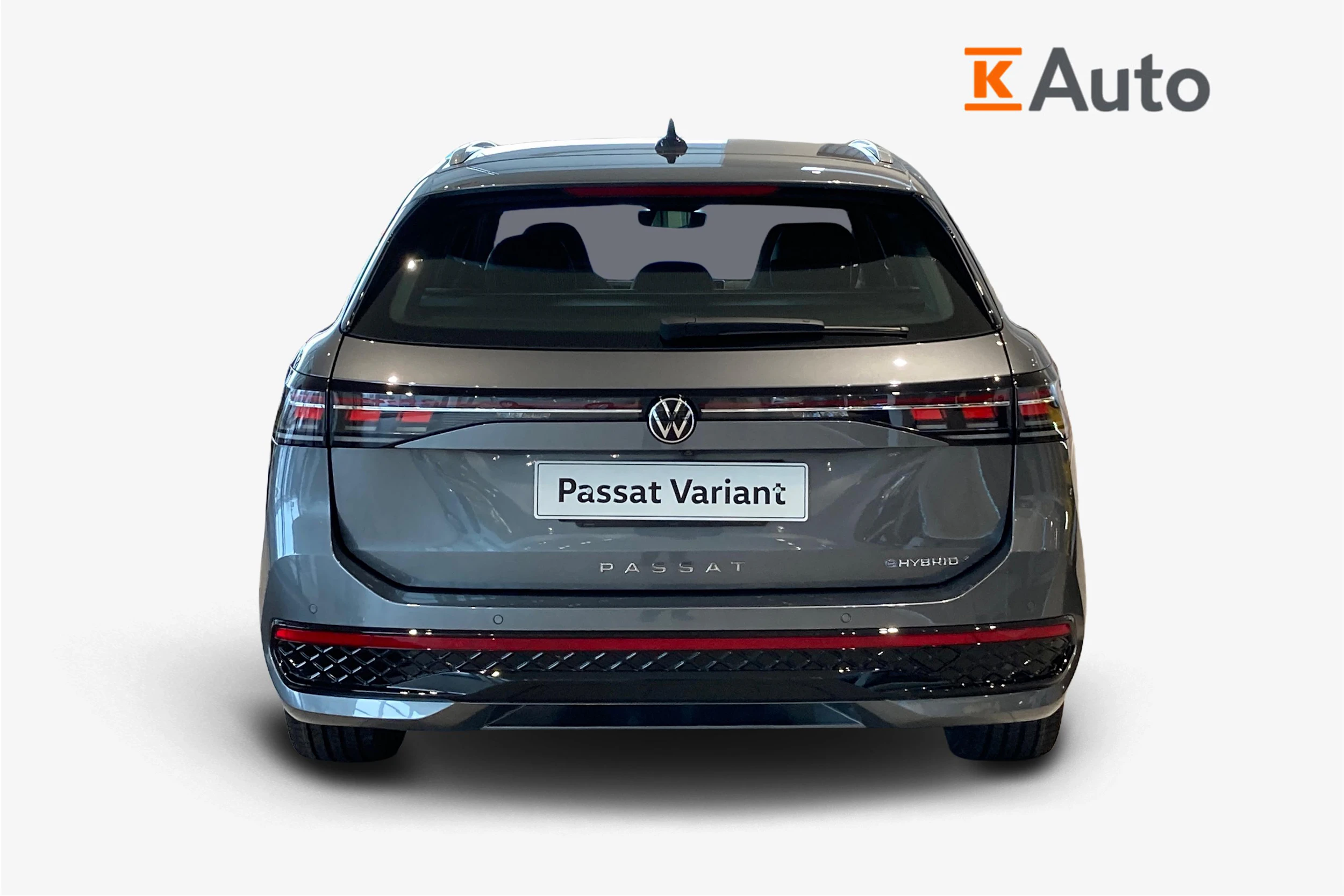 harmaa Volkswagen Passat 2026 kuva 3.