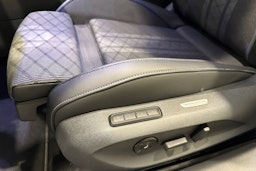 valkoinen Volkswagen Passat 2026 kuva 11.