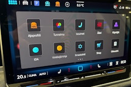 valkoinen Volkswagen Passat 2026 kuva 14.