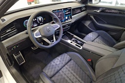 valkoinen Volkswagen Passat 2026 kuva 6.