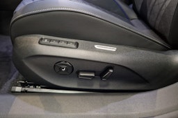 valkoinen Volkswagen Passat 2026 kuva 8.