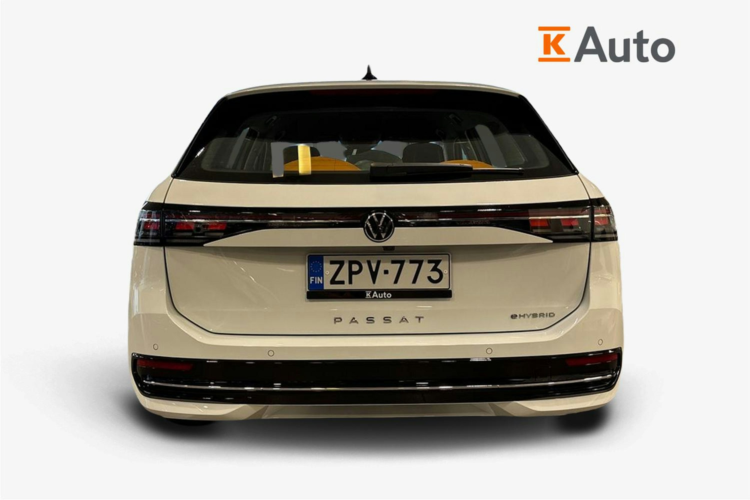 valkoinen Volkswagen Passat 2026 kuva 3.