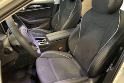 valkoinen Volkswagen Passat 2026 kuva 8.