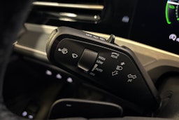 valkoinen Volkswagen Passat 2026 kuva 13.