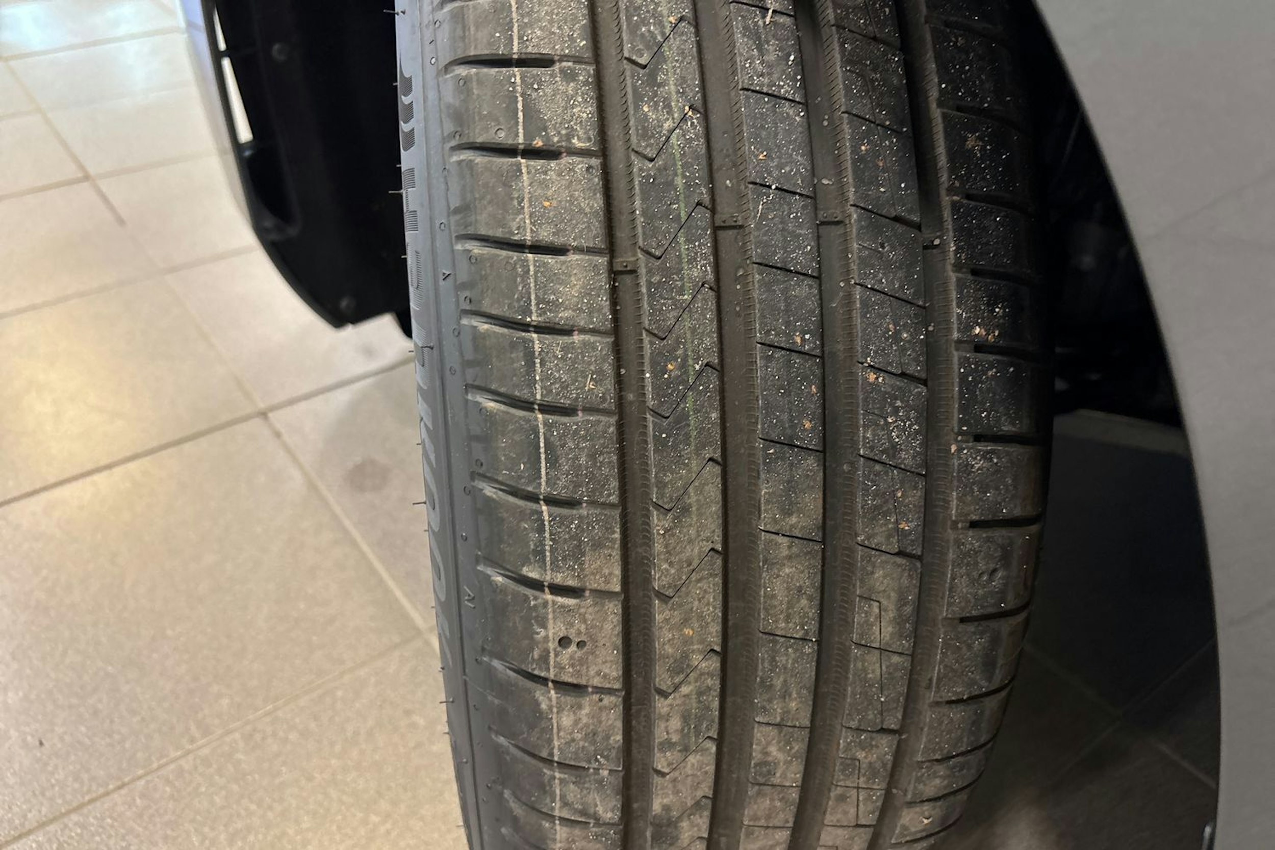 met. harmaa Volkswagen Passat 2026 kuva 23.