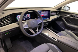 valkoinen Volkswagen Passat 2026 kuva 6.