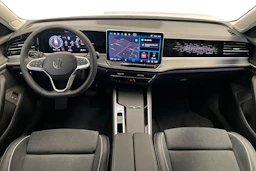 valkoinen Volkswagen Passat 2026 kuva 7.