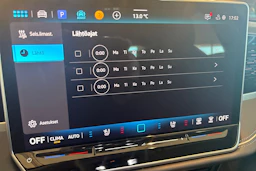 valkoinen Volkswagen Passat 2026 kuva 14.