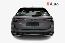 harmaa Volkswagen Passat 2026 kuva 3.