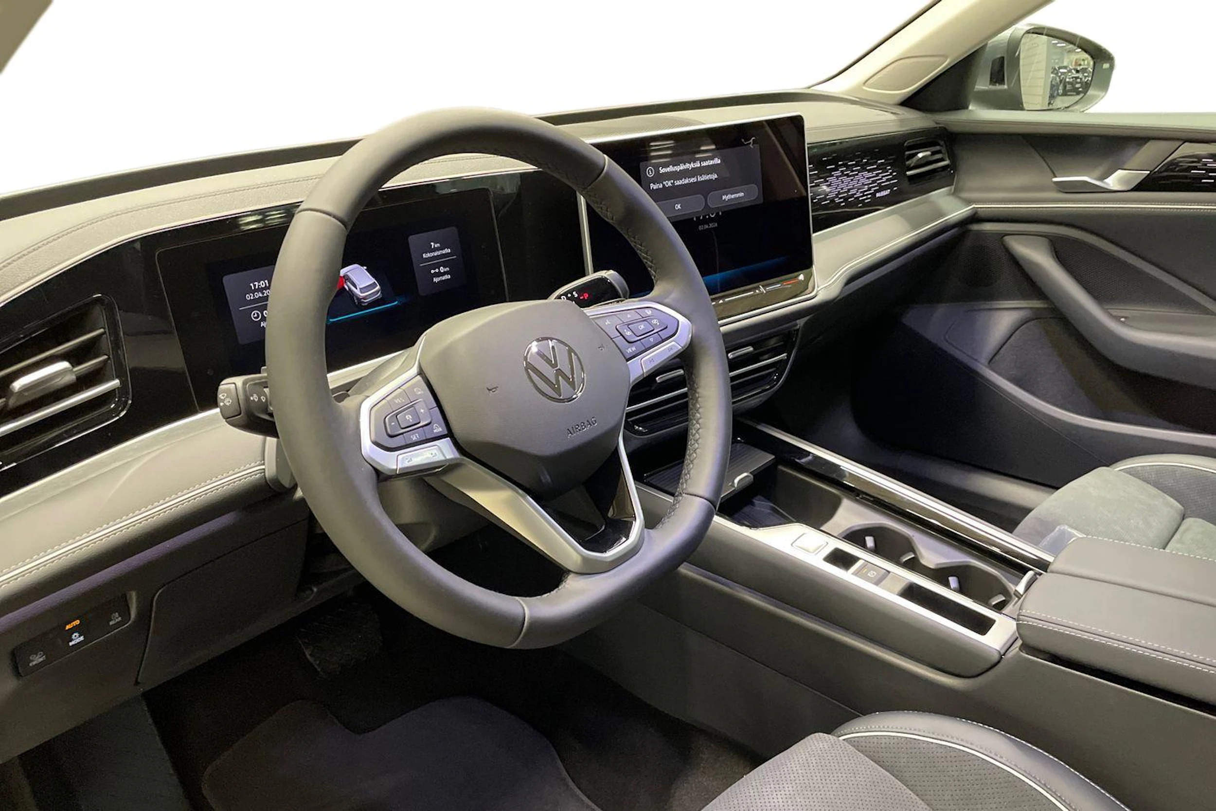 harmaa Volkswagen Passat 2026 kuva 6.