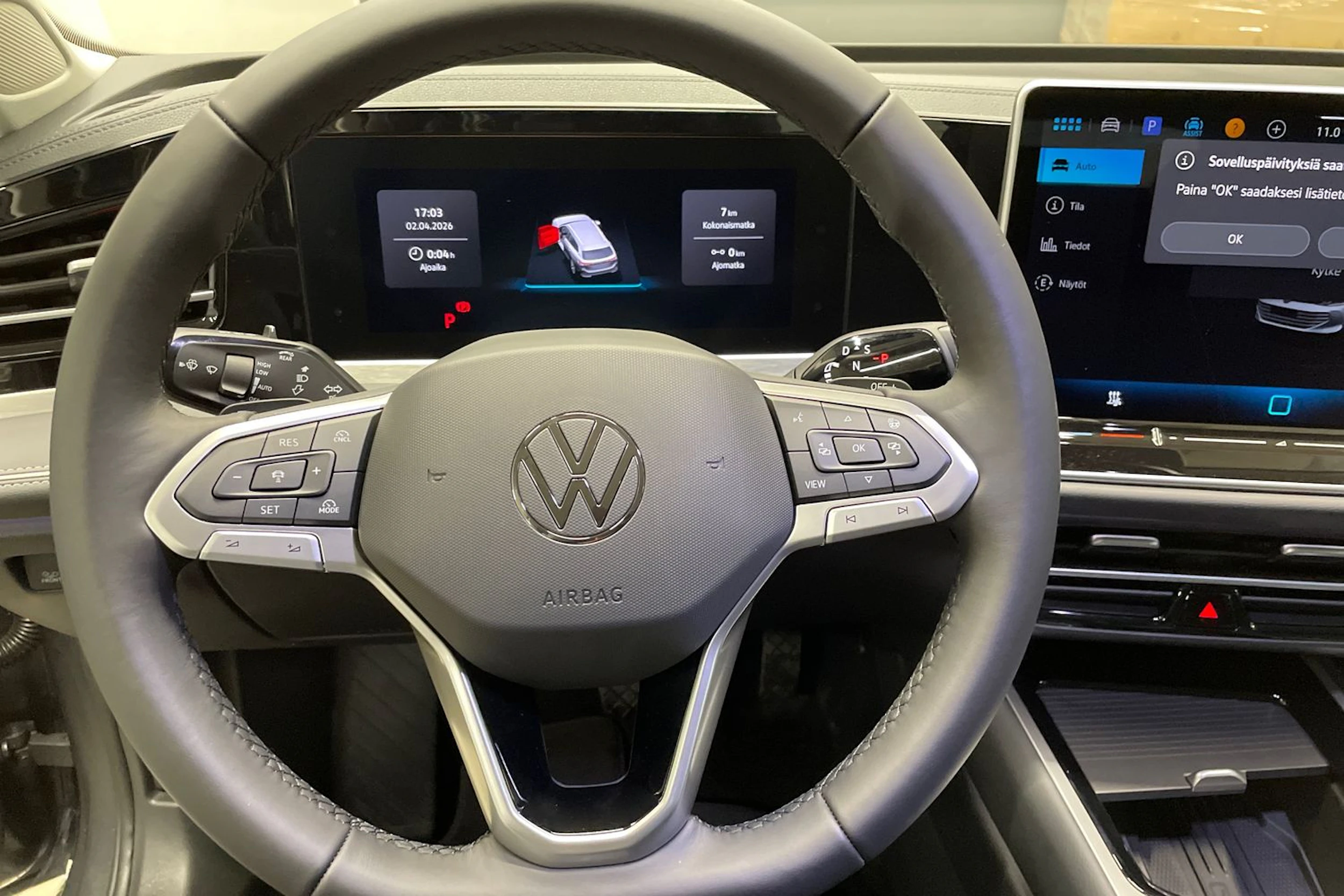 harmaa Volkswagen Passat 2026 kuva 14.