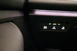musta Volkswagen Passat 2026 kuva 14.
