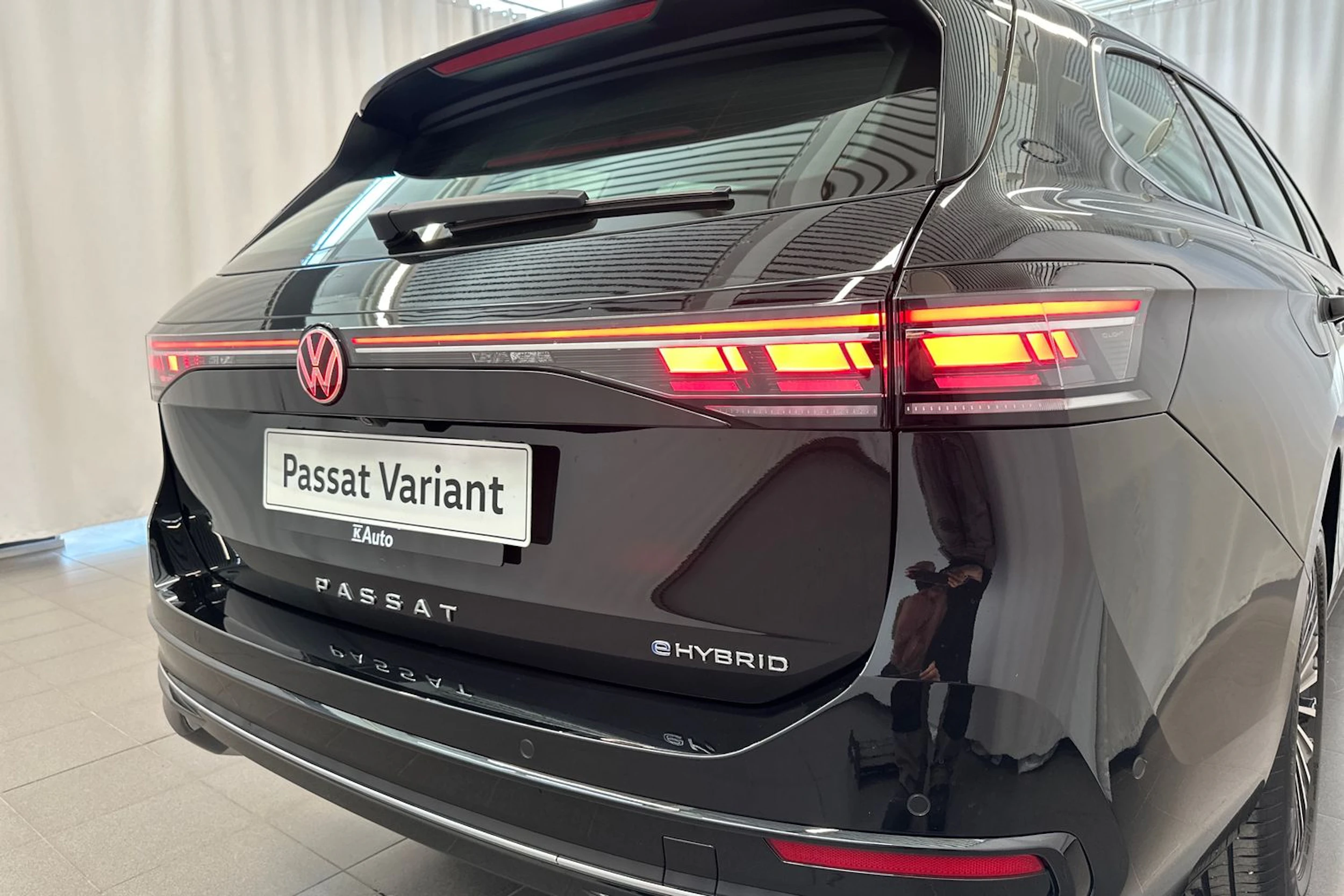 musta Volkswagen Passat 2026 kuva 33.