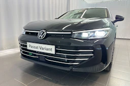 musta Volkswagen Passat 2026 kuva 34.