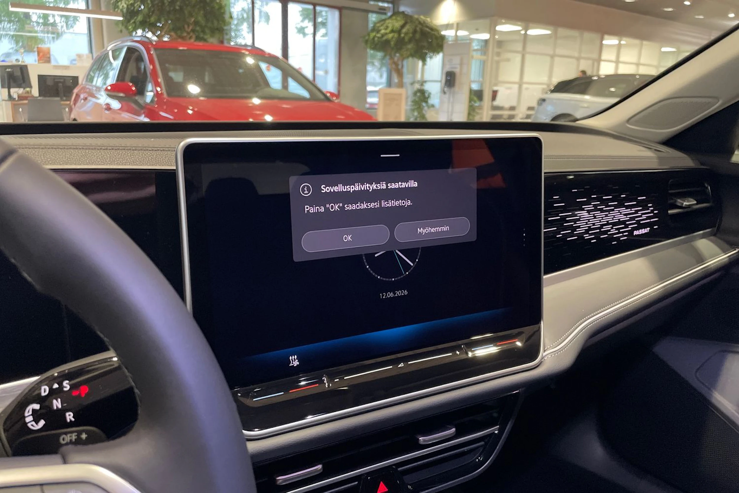 musta Volkswagen Passat 2026 kuva 15.