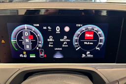 harmaa Volkswagen Passat 2026 kuva 19.