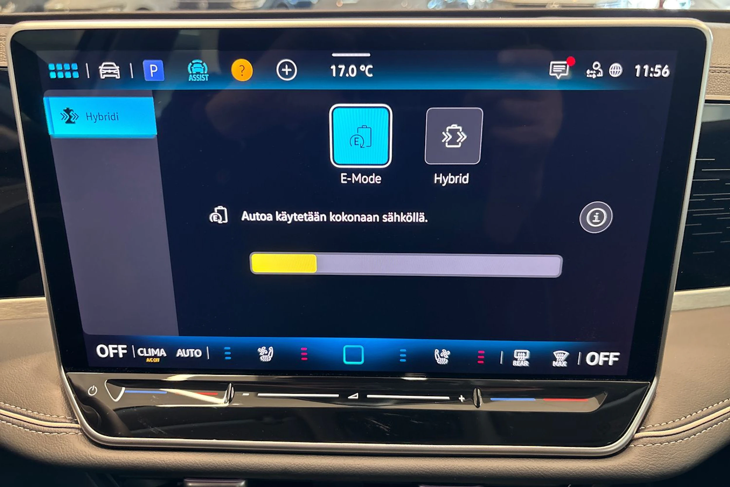harmaa Volkswagen Passat 2026 kuva 27.