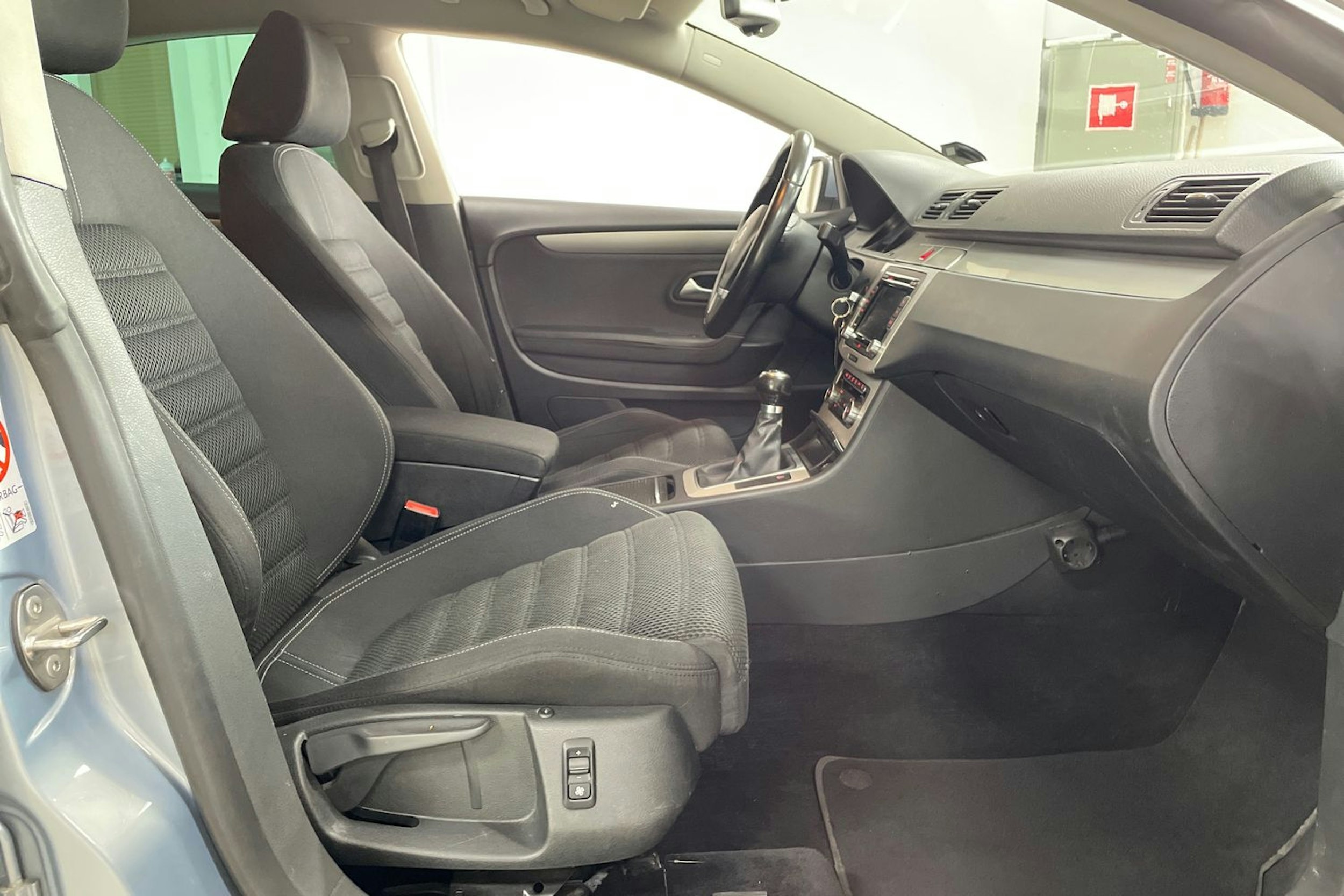 Harmaa Volkswagen PASSAT CC 2009 kuva 14.