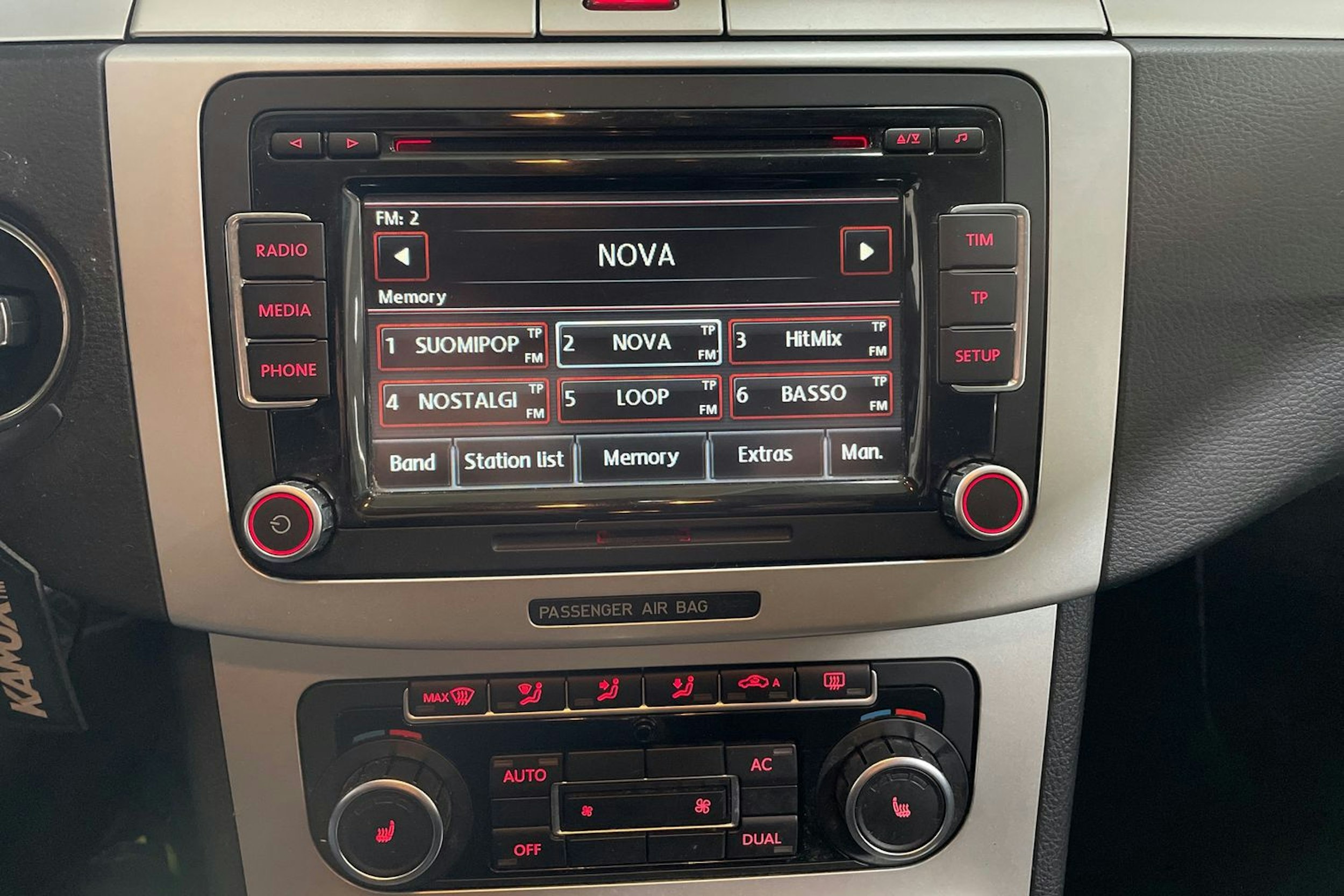 Harmaa Volkswagen PASSAT CC 2009 kuva 18.