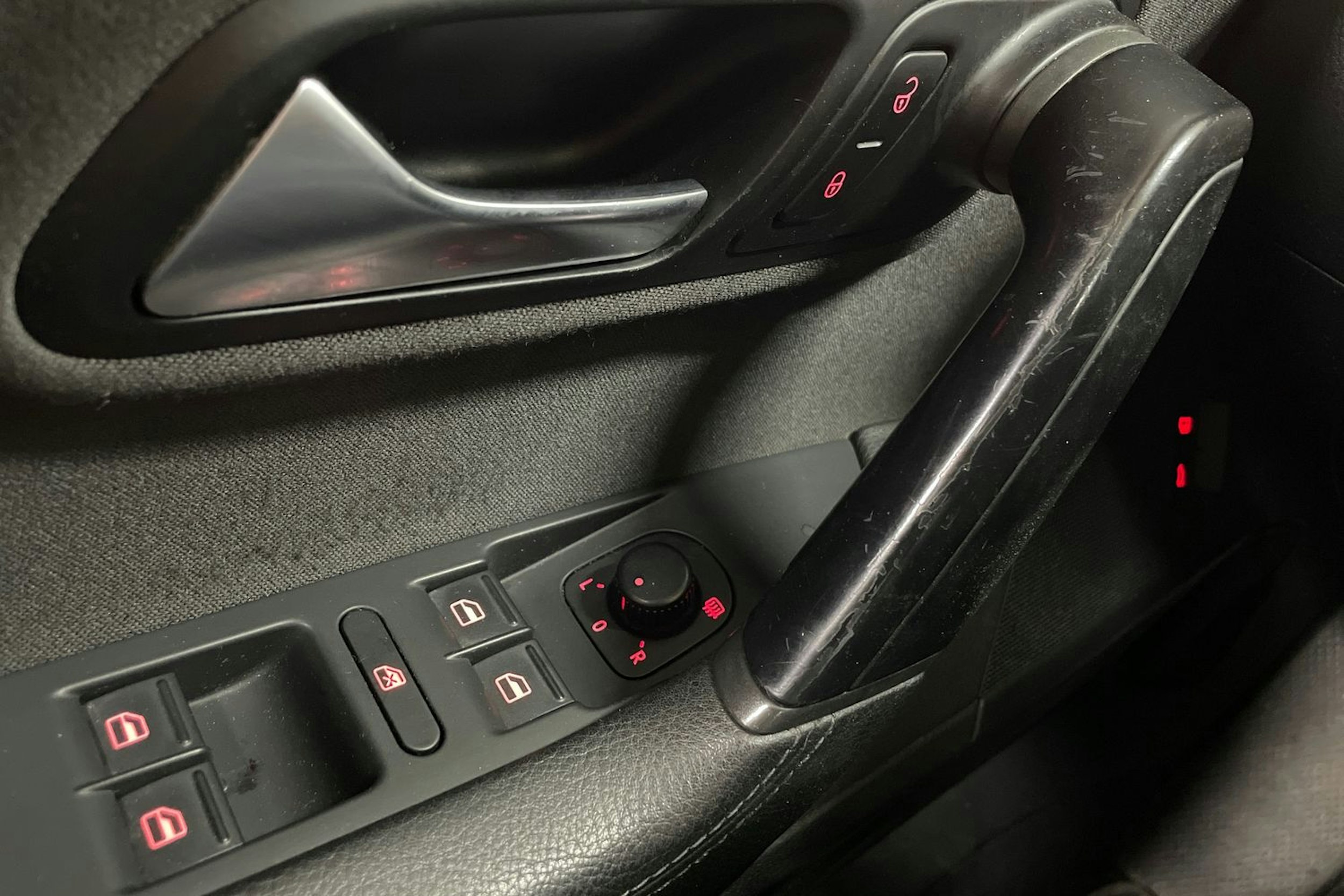Harmaa Volkswagen PASSAT CC 2009 kuva 23.