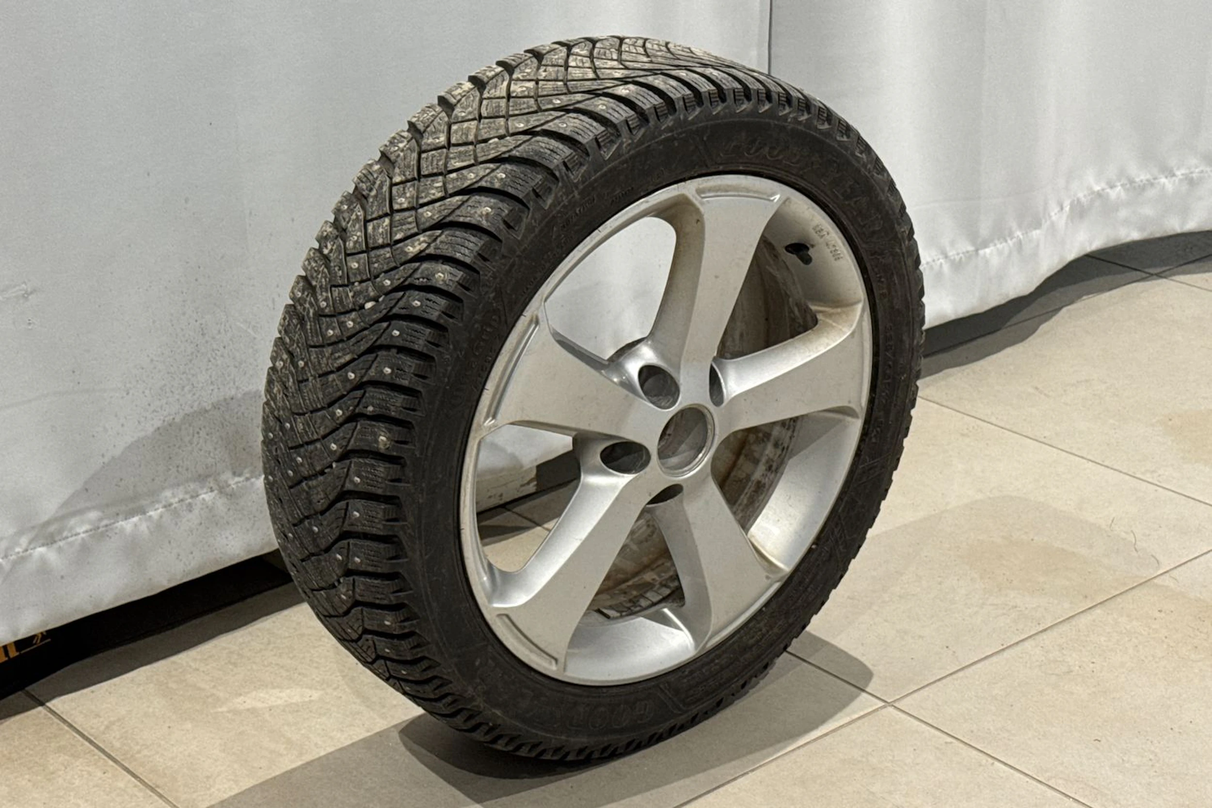 ruskea (beige) Volkswagen Passat CC 2011 kuva 15.