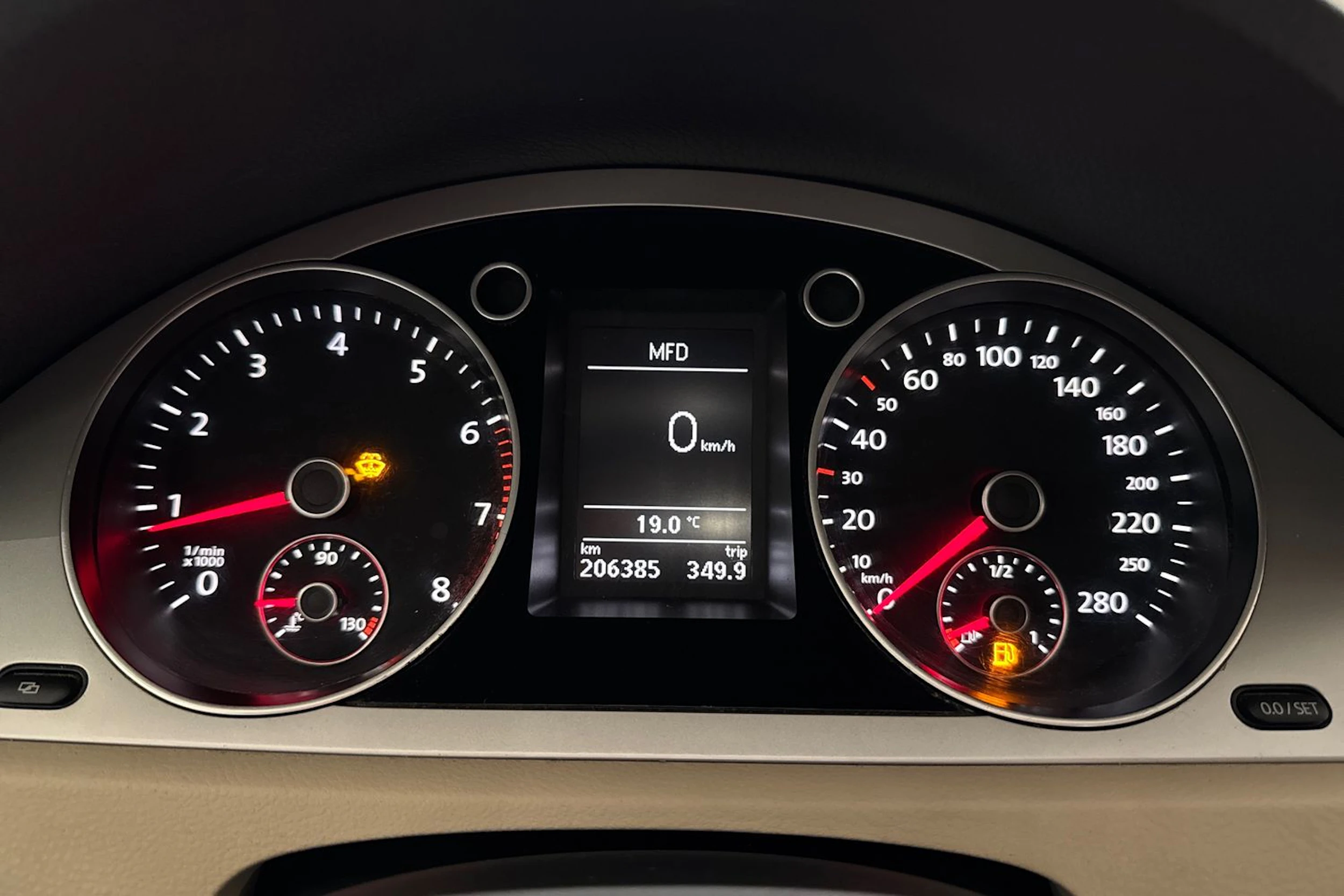 ruskea (beige) Volkswagen Passat CC 2011 kuva 20.