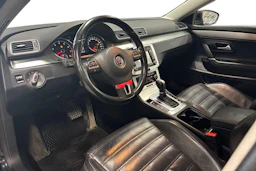 musta Volkswagen Passat CC 2011 kuva 6.