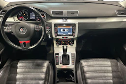 musta Volkswagen Passat CC 2011 kuva 7.