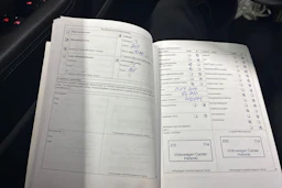 musta Volkswagen Passat CC 2011 kuva 22.