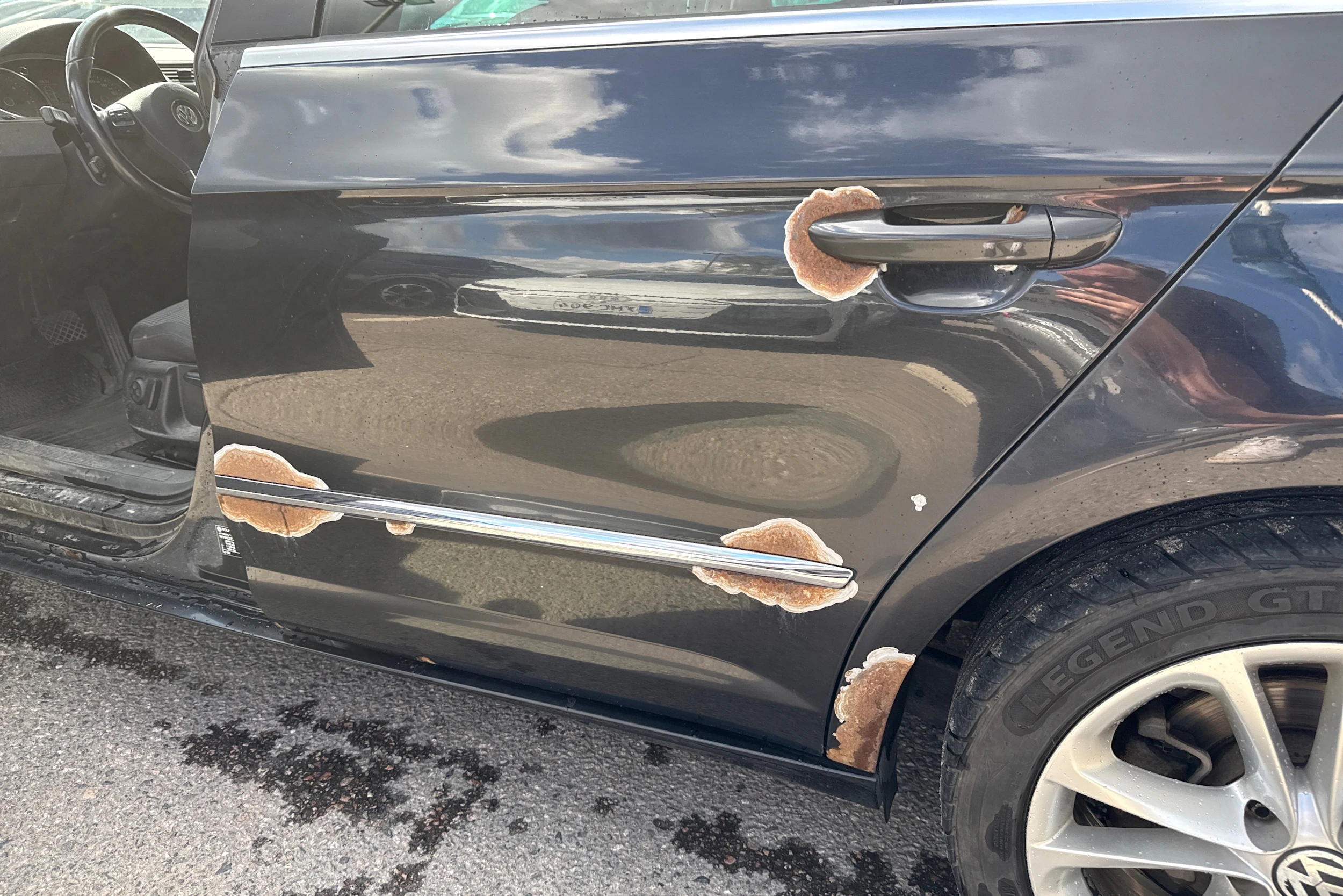 Musta Volkswagen PASSAT CC 2011 kuva 11.