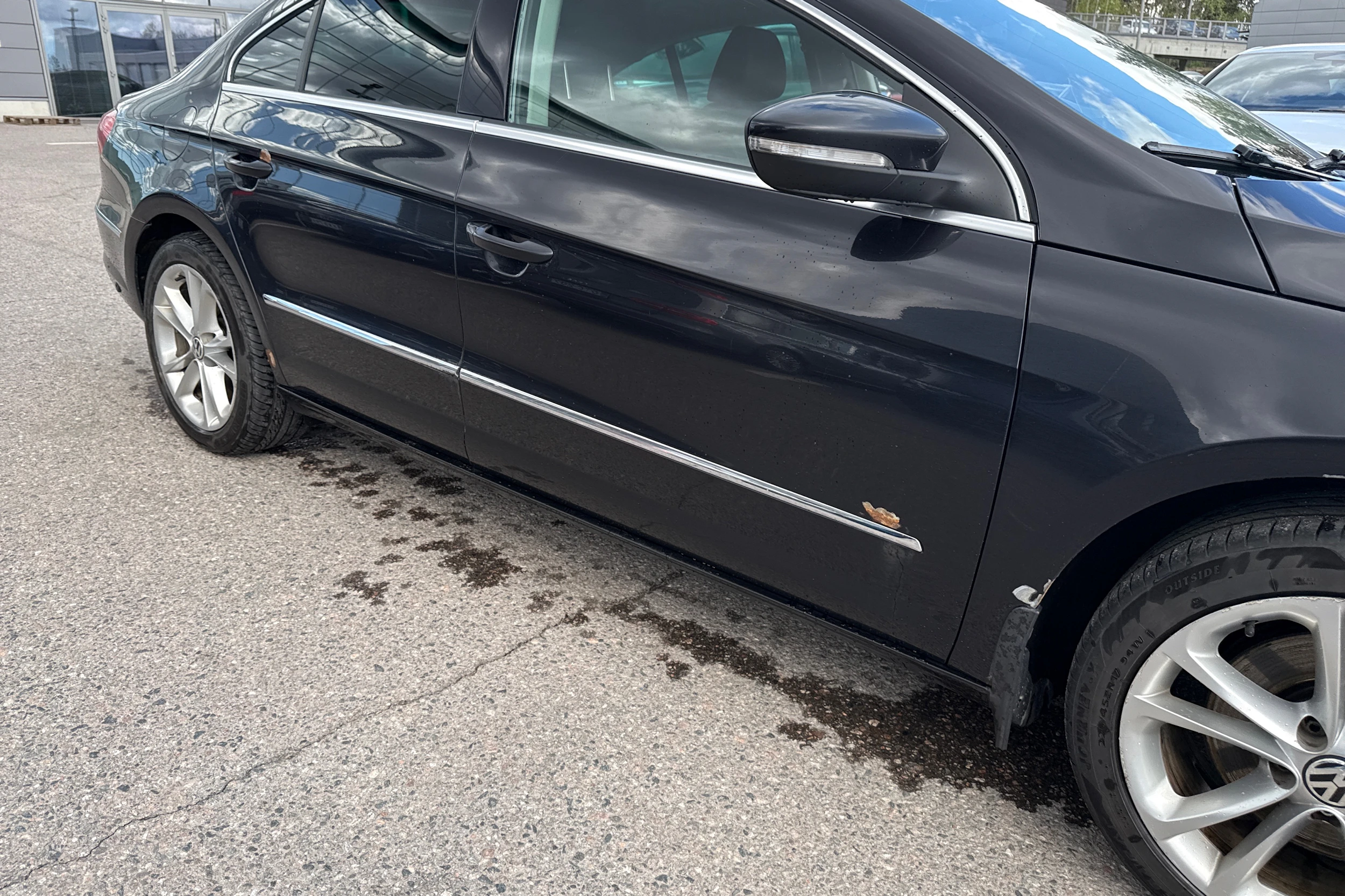 Musta Volkswagen PASSAT CC 2011 kuva 14.