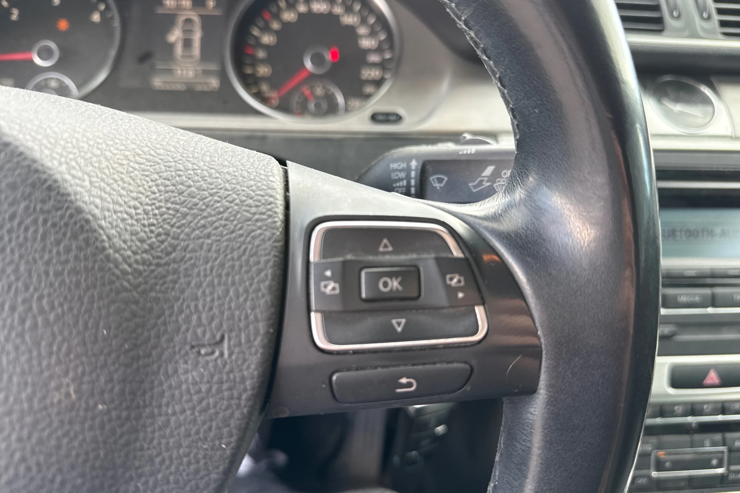 Musta Volkswagen PASSAT CC 2011 kuva 17.