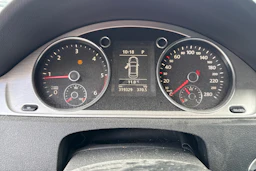 Musta Volkswagen PASSAT CC 2011 kuva 19.