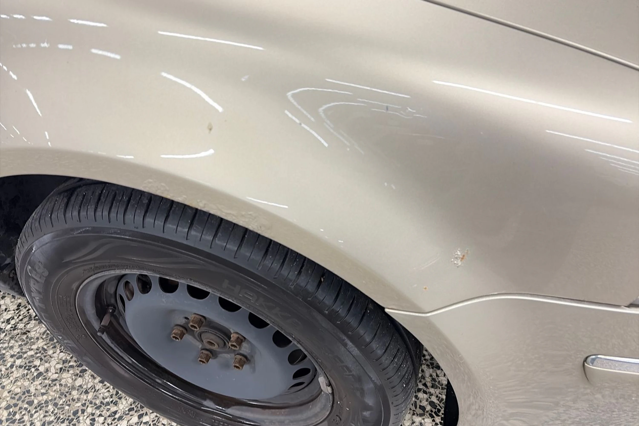 Ruskea (beige) Volkswagen Passat 2005 kuva 20.