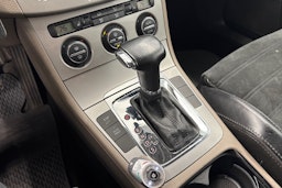 Ruskea (beige) Volkswagen Passat 2006 kuva 15.