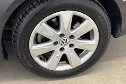 Ruskea (beige) Volkswagen Passat 2006 kuva 34.
