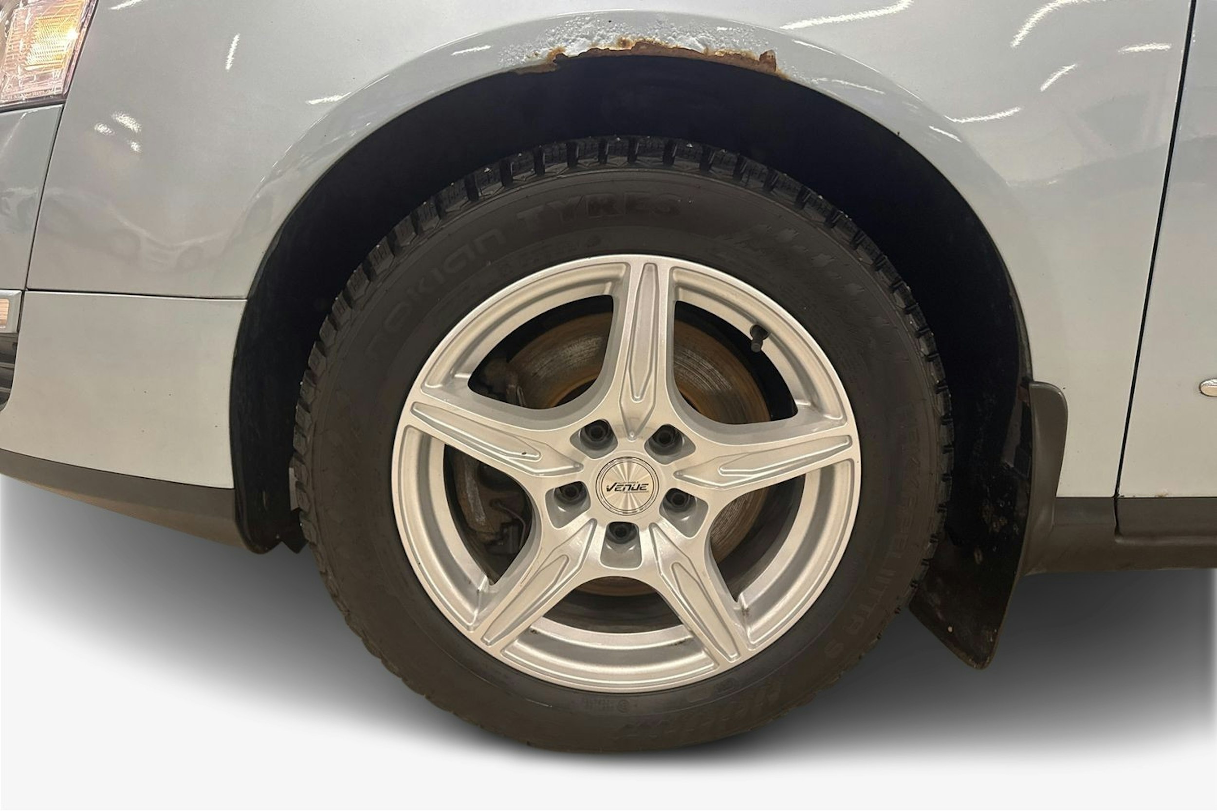 sininen Volkswagen Passat 2006 kuva 9.