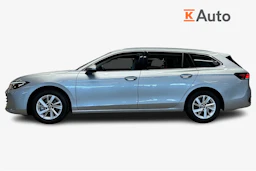 Harmaa Volkswagen Passat 2024 kuva 7.