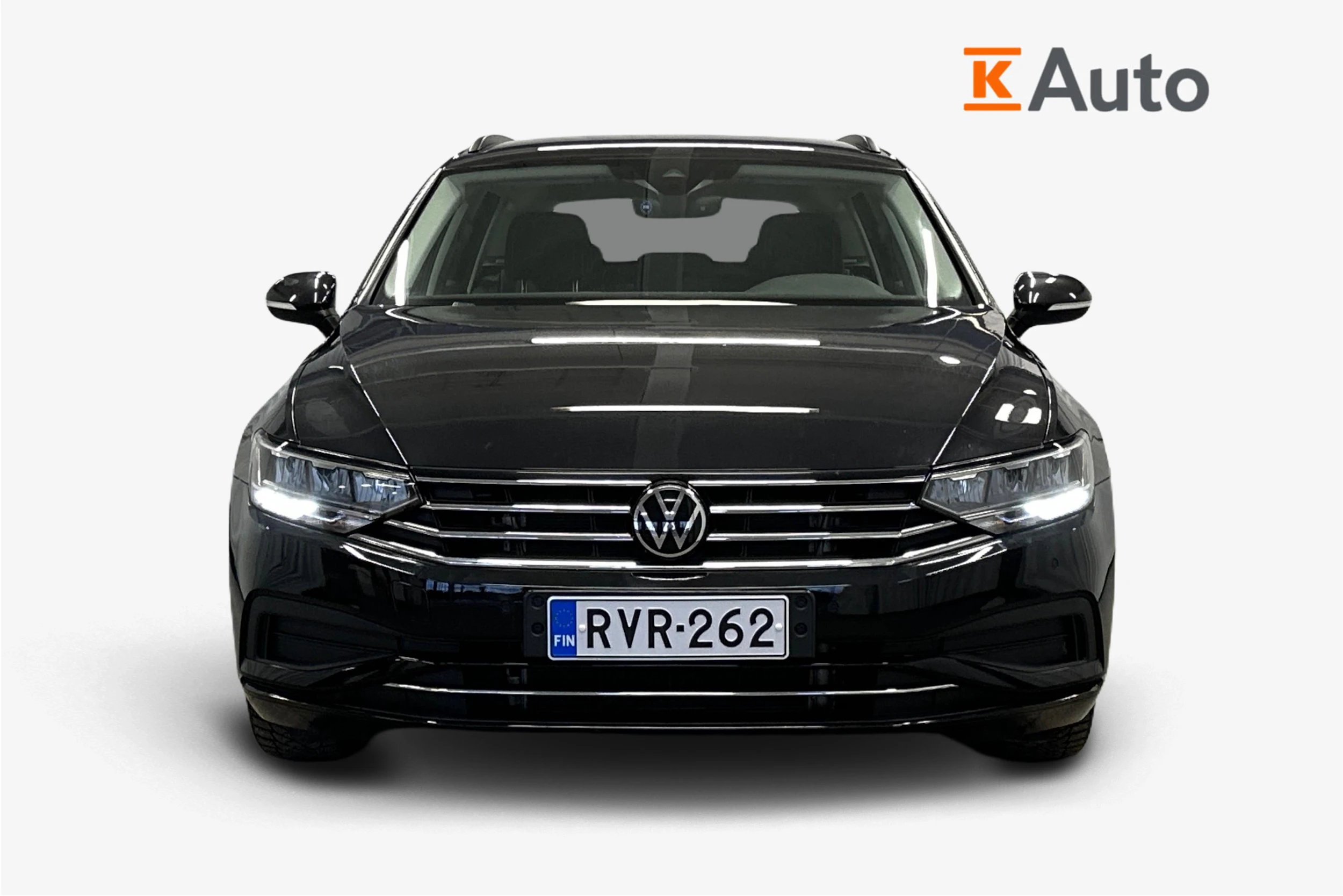musta Volkswagen Passat 2024 kuva 4.