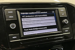 musta Volkswagen Passat 2024 kuva 18.