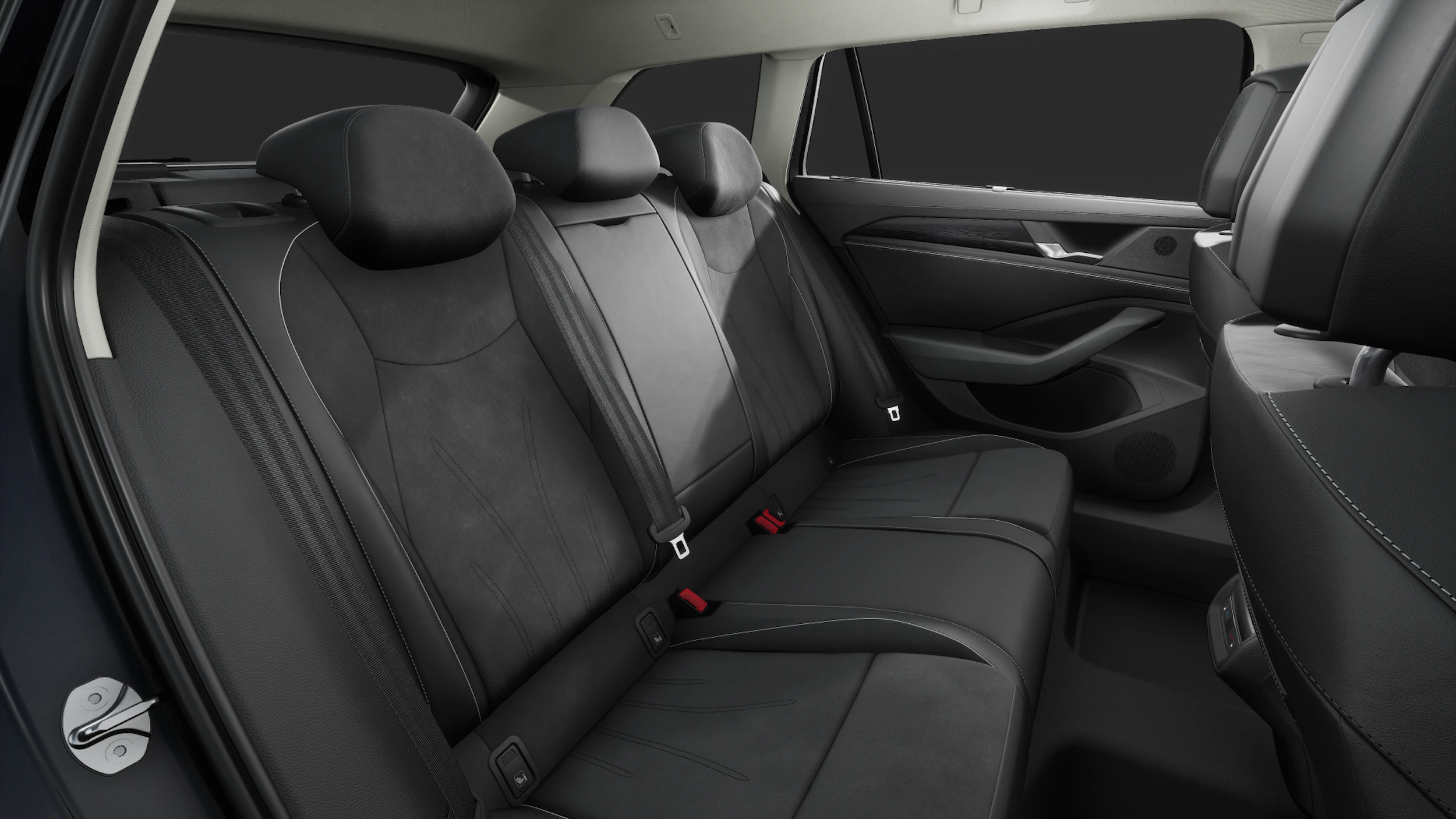 Mythos Black -metalliväri Volkswagen Passat Variant 2025 kuva 13.