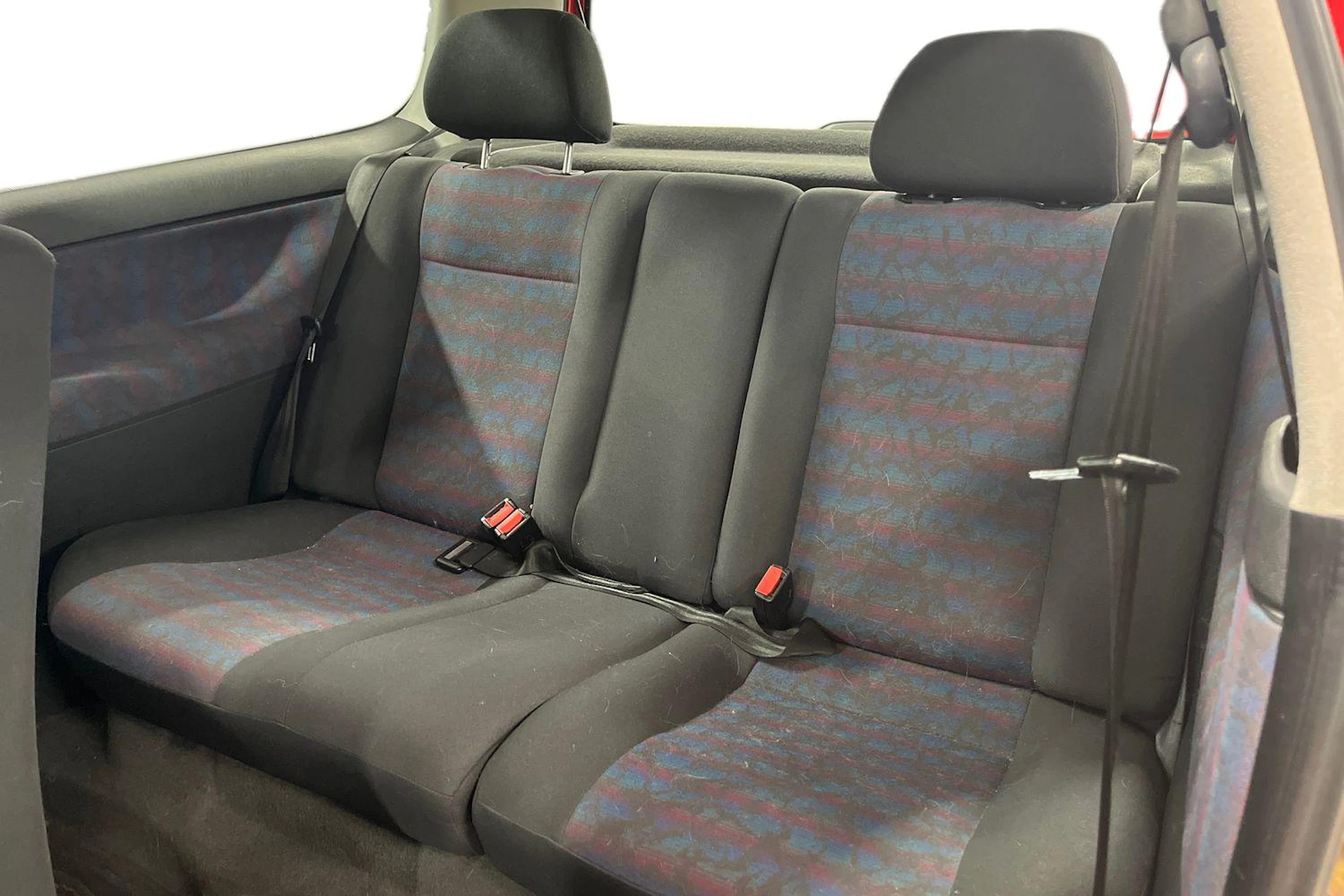 Punainen Volkswagen POLO 1998 kuva 8.