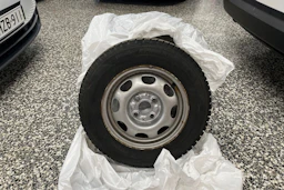 Punainen Volkswagen POLO 1998 kuva 10.