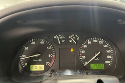 Punainen Volkswagen POLO 1998 kuva 12.