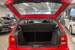 Punainen Volkswagen POLO 1998 kuva 13.