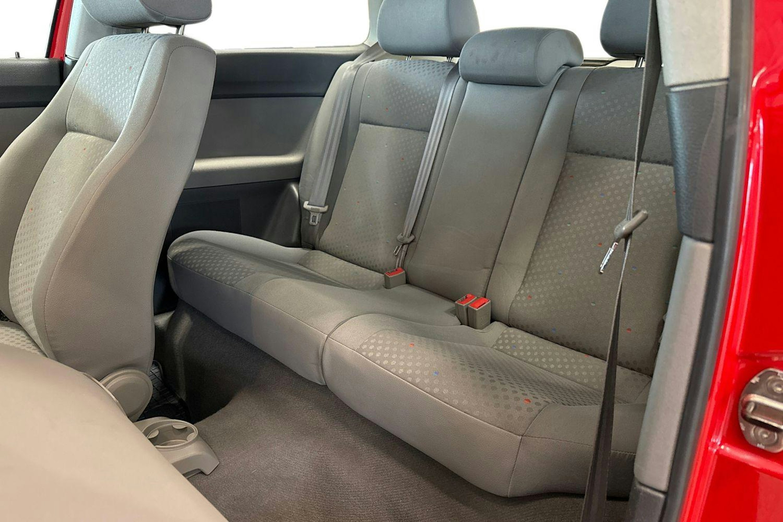 punainen Volkswagen Polo 2003 kuva 10.