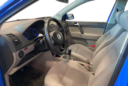 punainen Volkswagen Polo 2004 kuva 6.