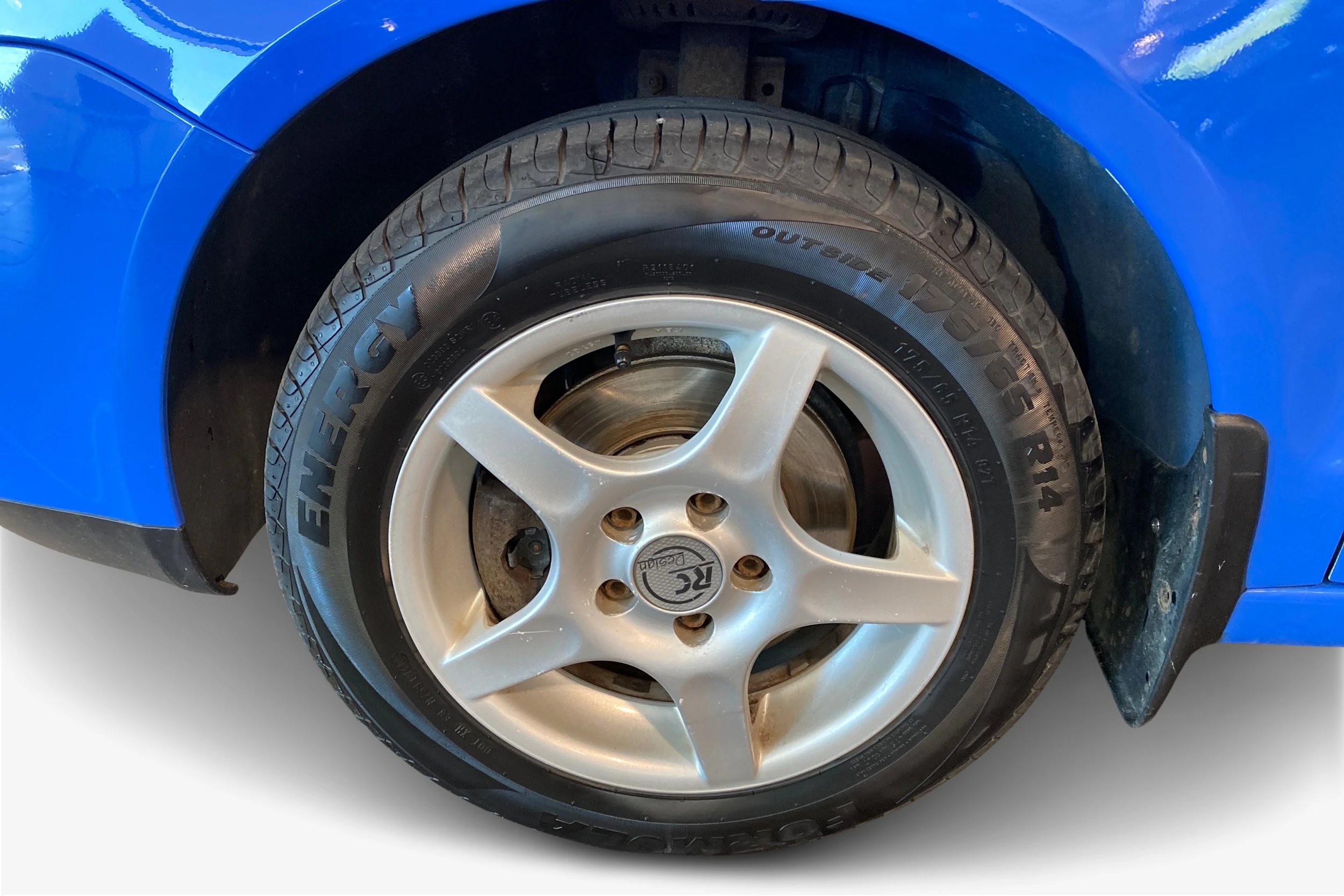 punainen Volkswagen Polo 2004 kuva 9.