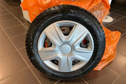 punainen Volkswagen Polo 2004 kuva 13.